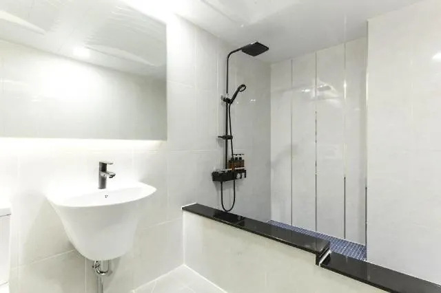 Incheon Seo-Gu Hotel Yeogiyo 0*,
